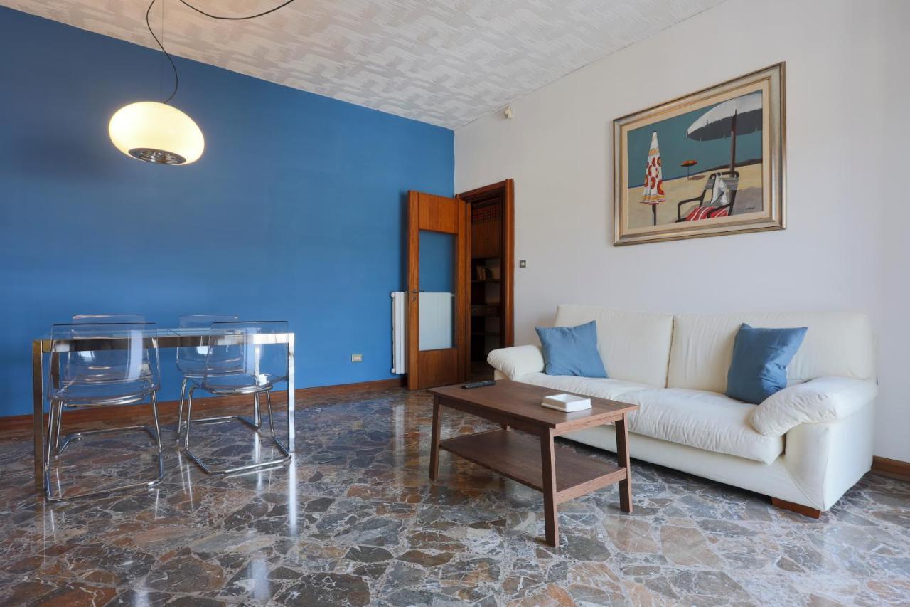 Salerno Irno Bright Apartment Exterior foto