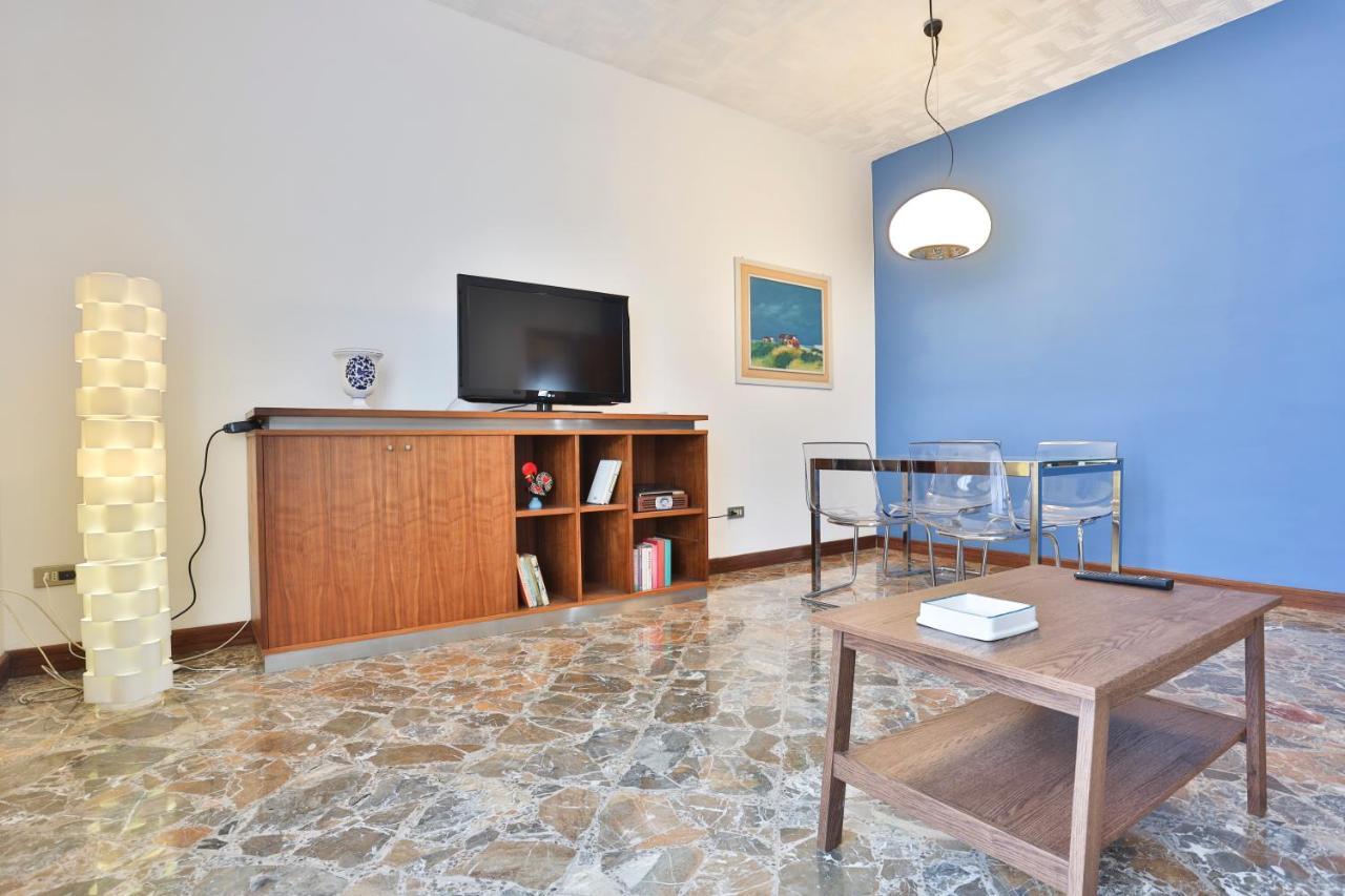 Salerno Irno Bright Apartment Exterior foto