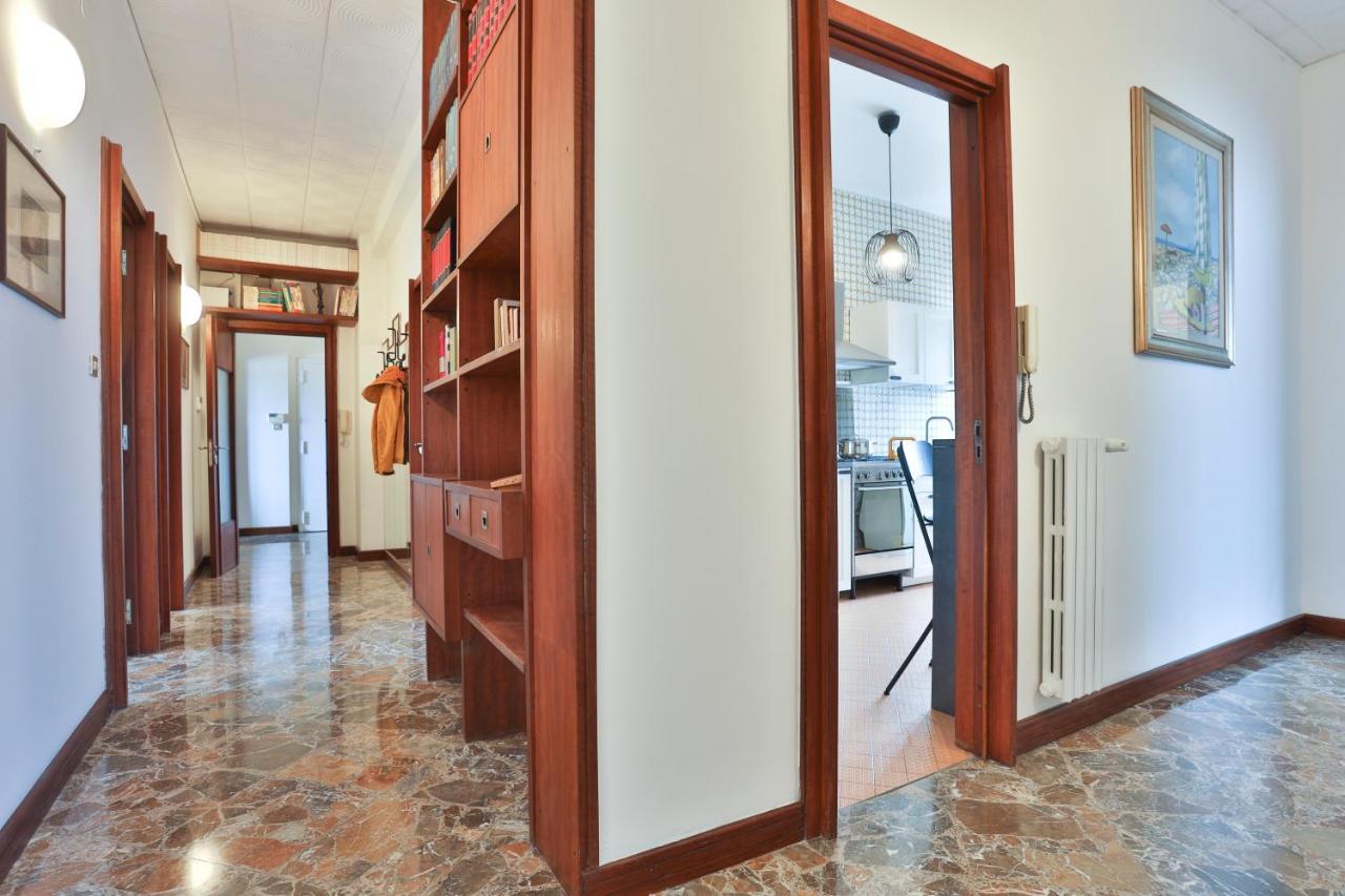 Salerno Irno Bright Apartment Exterior foto